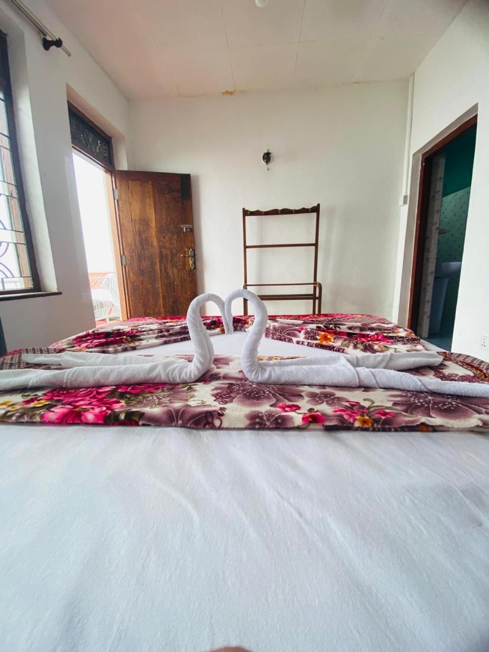 Farah Guest Inn Haputale Exteriér fotografie